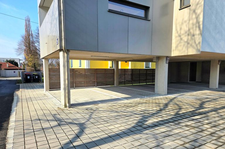 Carport