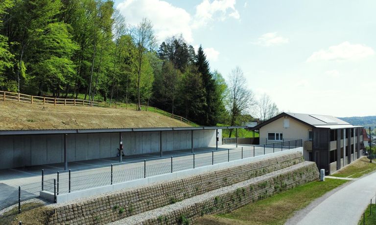 Haus mit Carport