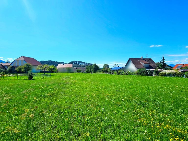 Grundstück - Blick nach Westen