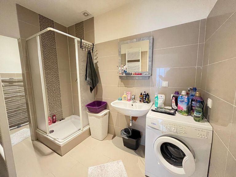 Wohnung 3 - Badezimmer