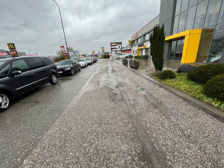 allgemeine Stellplätze