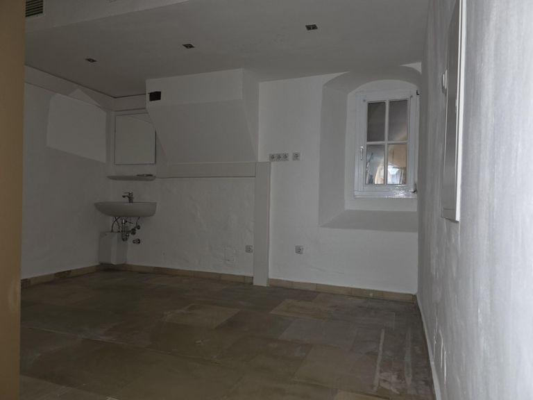 20251030_110127_resized