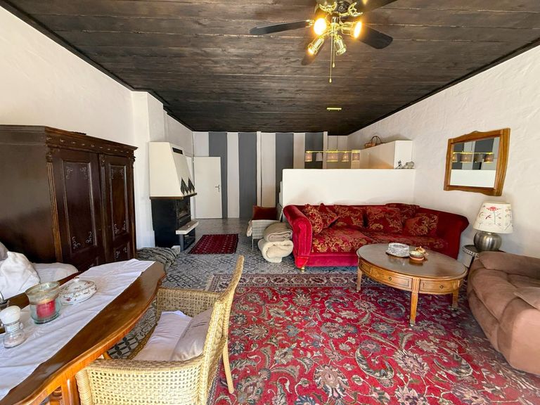 Wohnzimmer - Betreiberwohnung