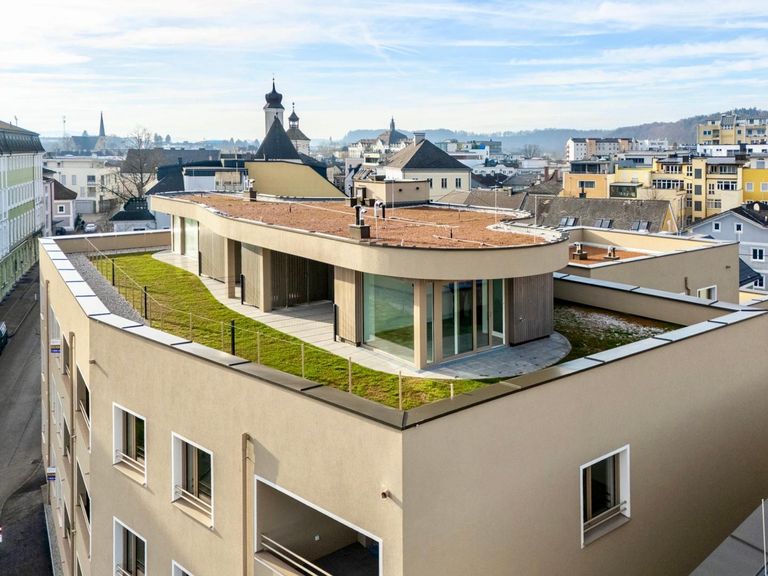 Herrliche Dachterrasse mit Fernsicht
