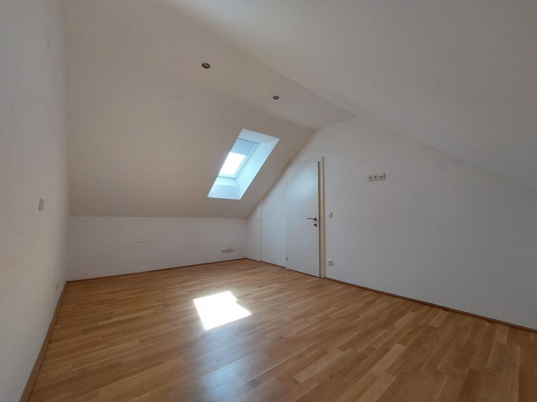 Schlafzimmer 3