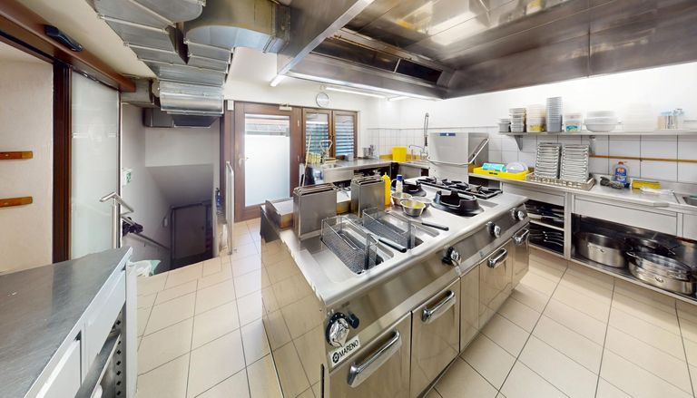 Ötz - Pizzeria - Küche