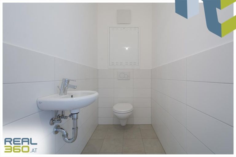 Separate Toilette