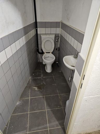 Lager Stolzenthalergasse 1