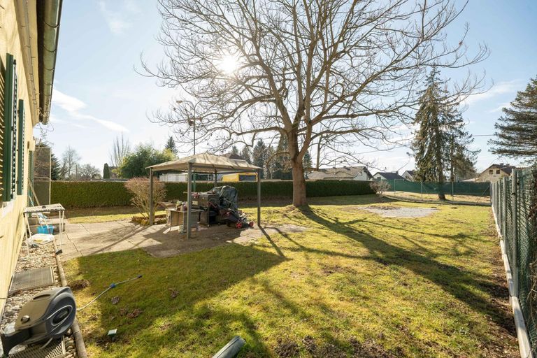 Terrasse mit Gartenanteil