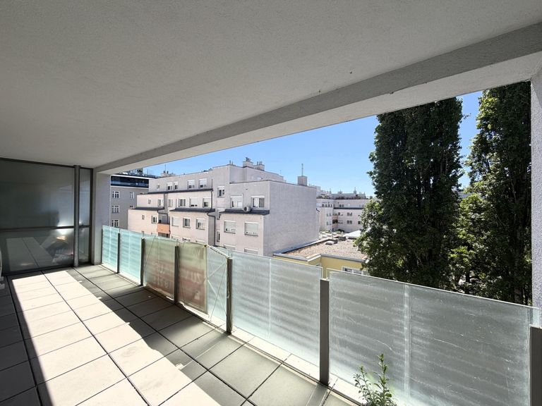Überdachte Terrasse