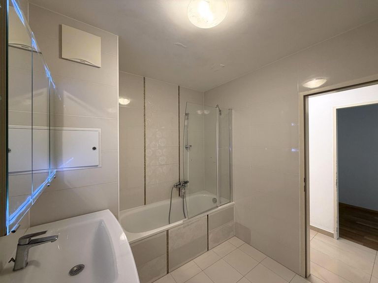 Juniorbadezimmer mit WM-Anschluss