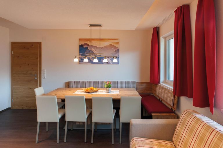 Haus Ladis - Esszimmer