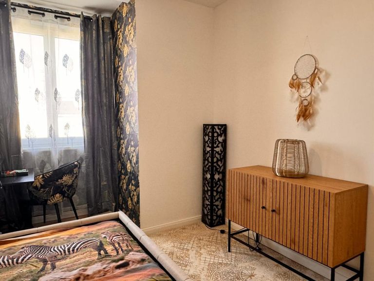 Schlafzimmer Ansicht 2