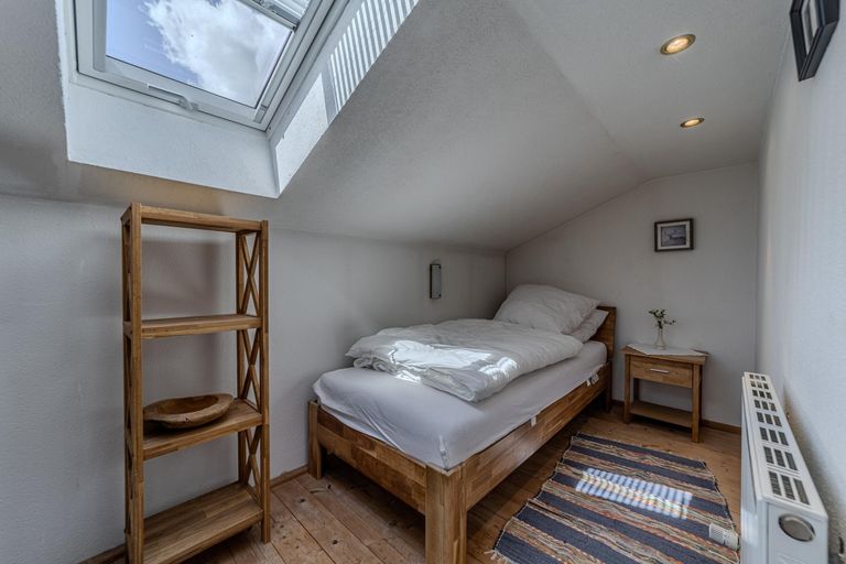 Schlafzimmer DG