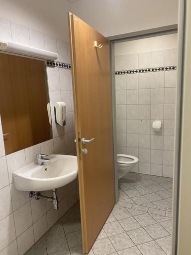 30 Gewerbehalle in Heiligenkreuz im Lafnitztal