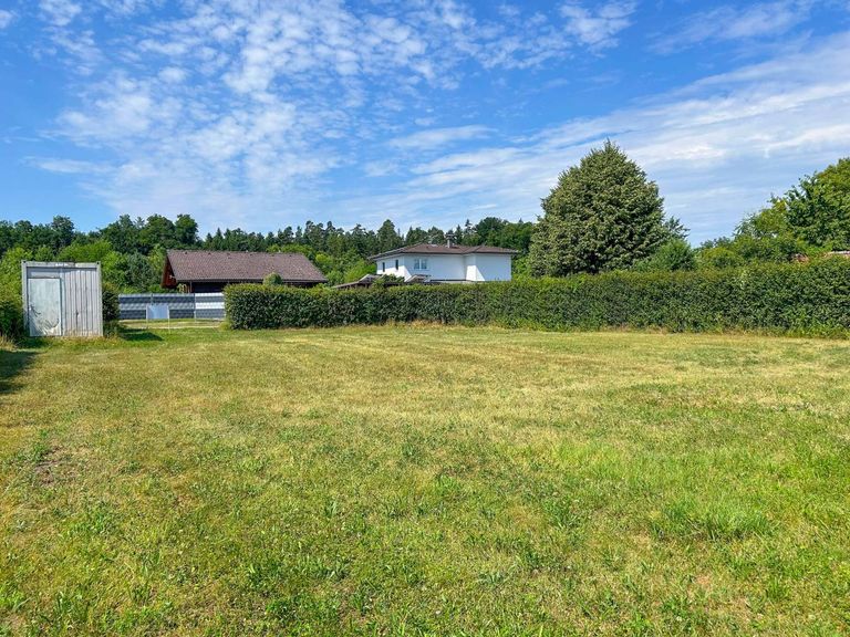 Almfluss beinahe nebenan - hochwassersicher