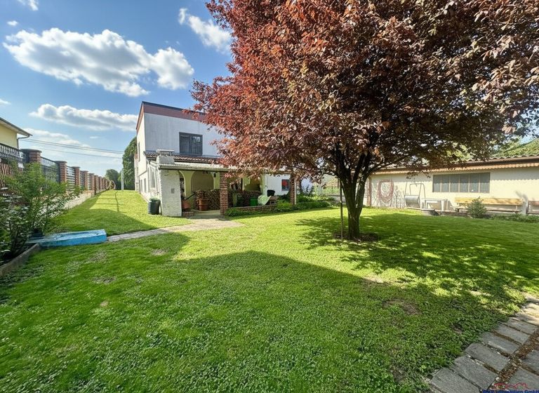 Garten - hintere Hausansicht