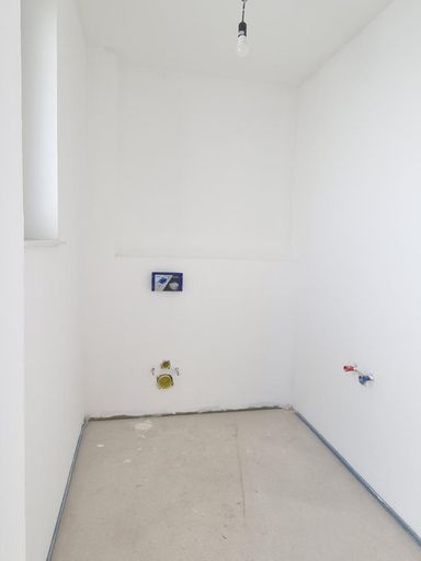 WC mit Handwaschbecken