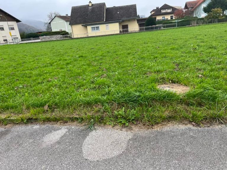 Grundstück
