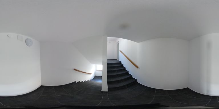 R0010987