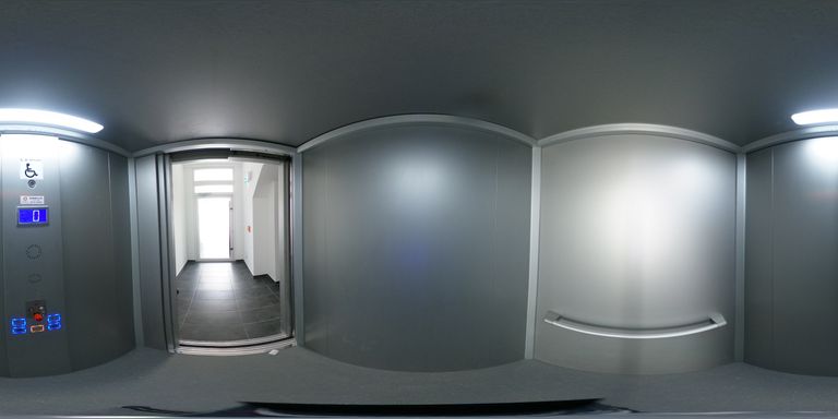 R0010978