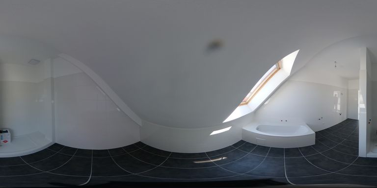 R0011000