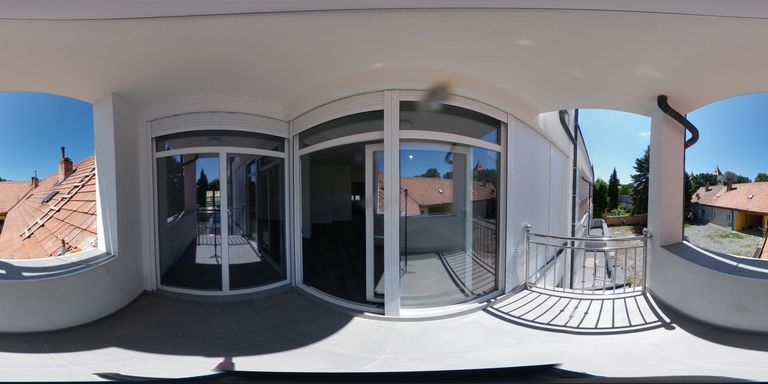 R0010994