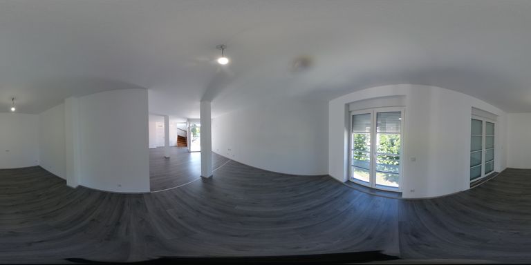 R0010992