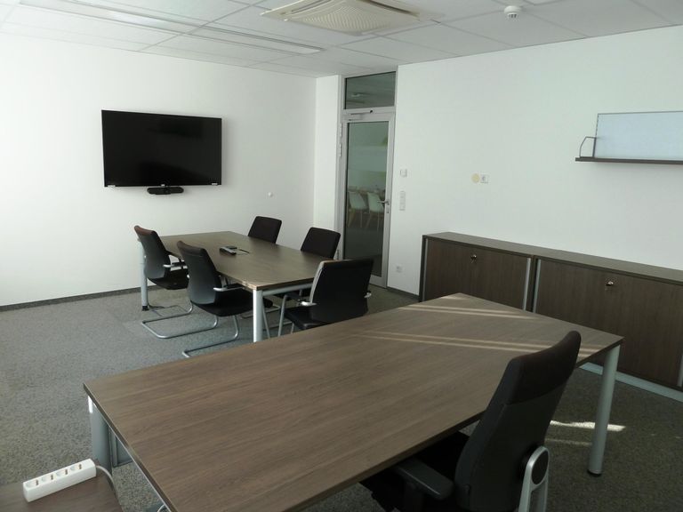 7. GF-Büro oder Besprechung