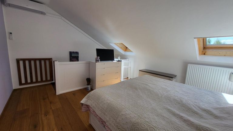 Schlafzimmer im OG