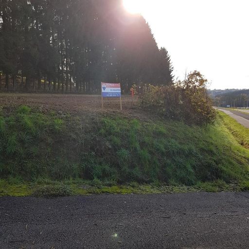 Grundstück