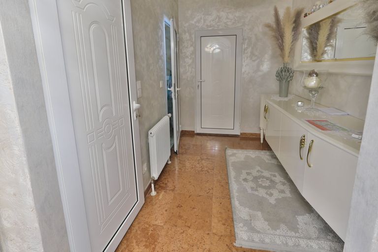 Garderobe Erdgeschoß