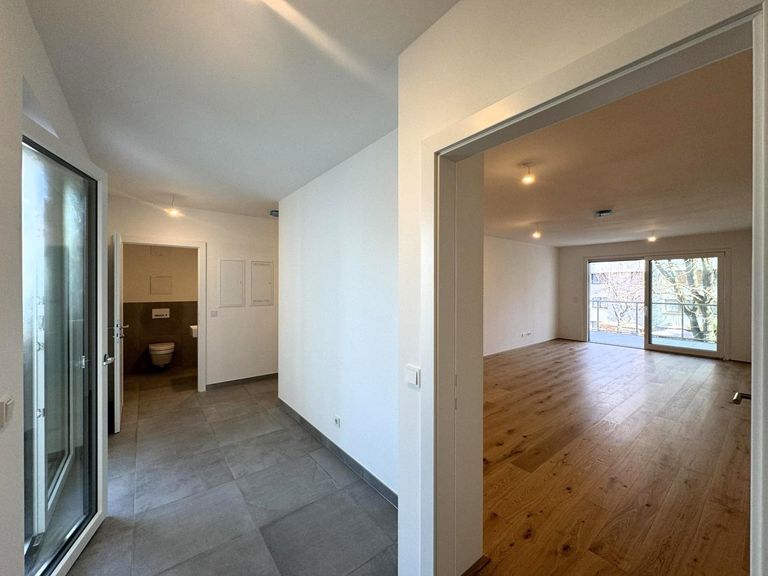 Wohnungseingang / Verteilerflur