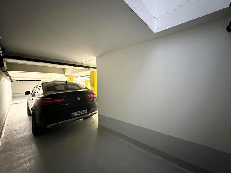 ( verlängerter ) Autoabstellplatz 07