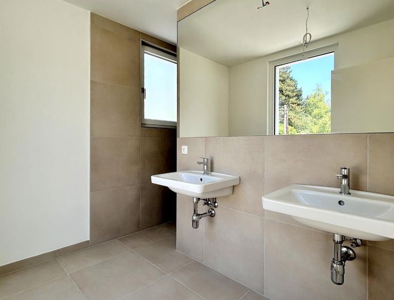 Badezimmer Dachgeschoss (Haus 1,3, 5, 7, 9)