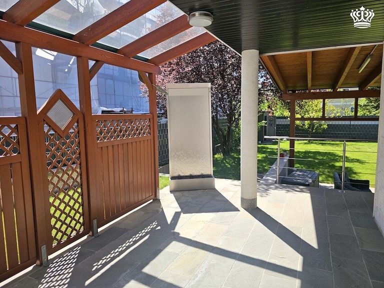 Ansicht Aussenterrasse 1