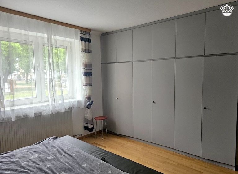 Einbauschrank Schlafzimmer EG