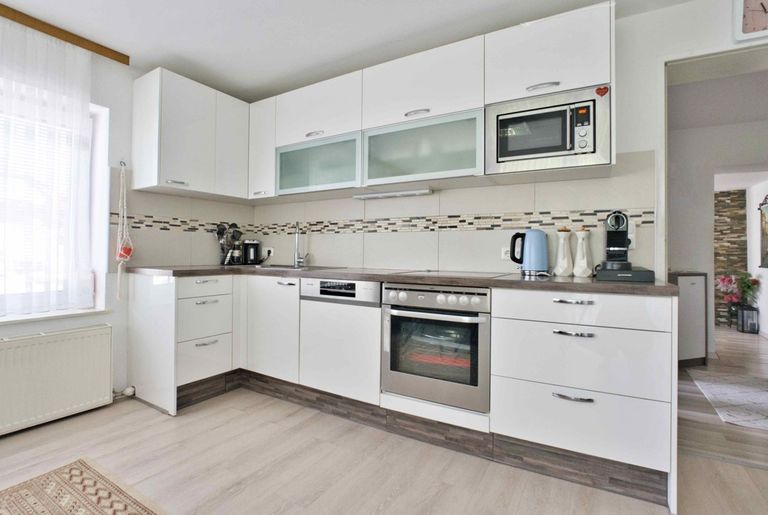 Top 4 Küche mit Essbereich