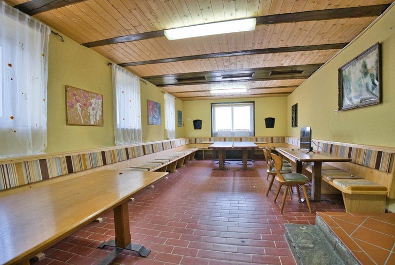 Großraum mit Schank