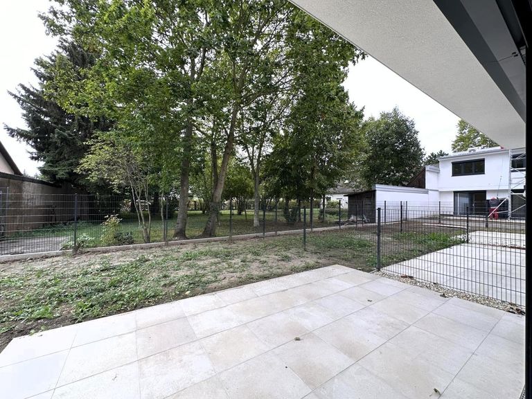 Terrasse / Eigengarten