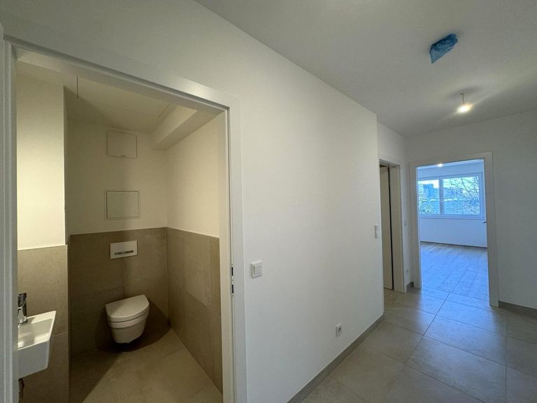 Wohnungseingang / Gästetoilette