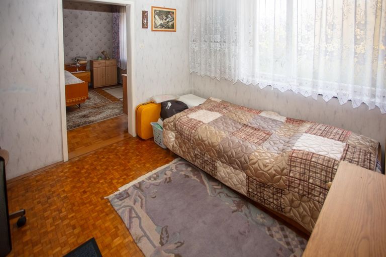 Haus 1 Durchgangszimmer