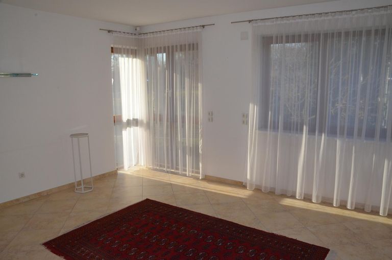 Warteraum / offenes Büro Ansicht 1