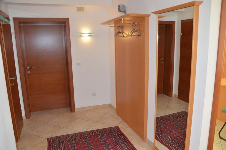 Eingangsbereich_Garderobe