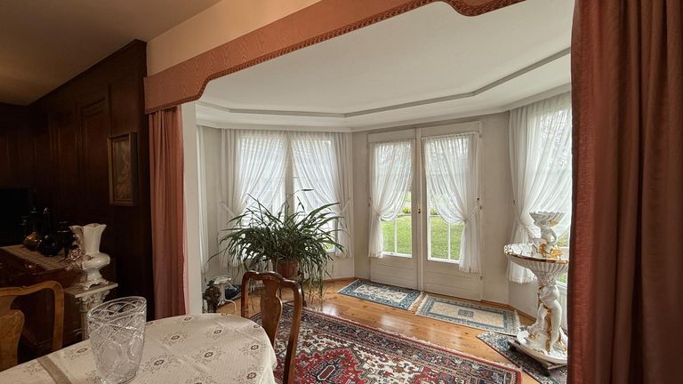 Erker mit Zugang zum Garten