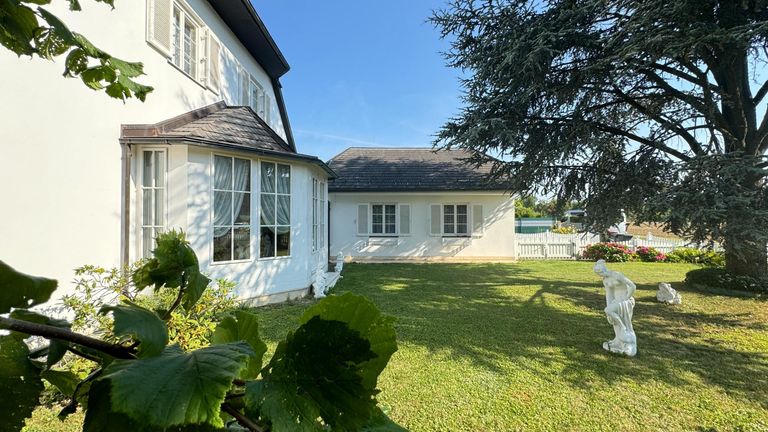 Blick Richtung Garage