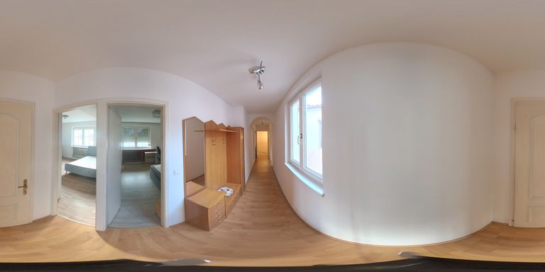 Gang_Obergeschoß_360