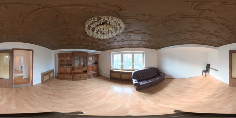 Wohnzimmer_Obergeschoß_360