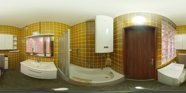Badezimmer_360