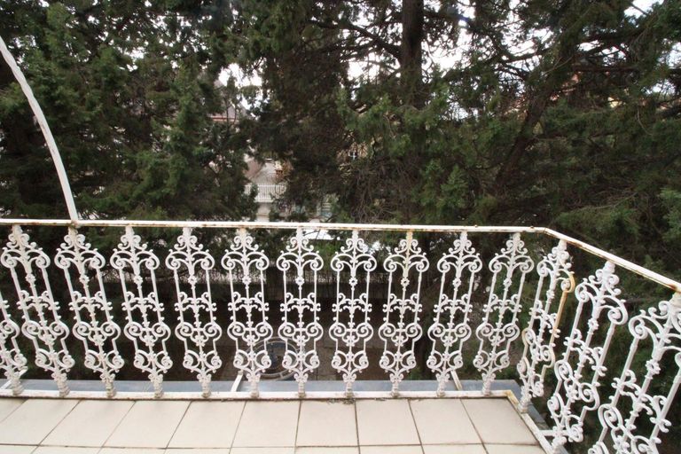 2 Stock Balkon